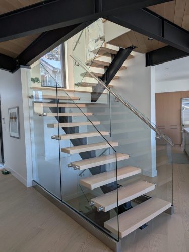 PXL 20251222 200659867